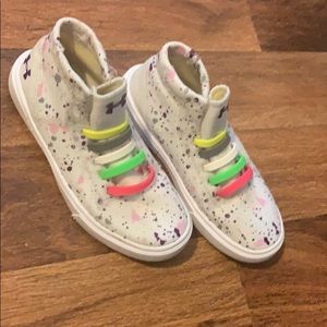 Under Armour Girls shoes